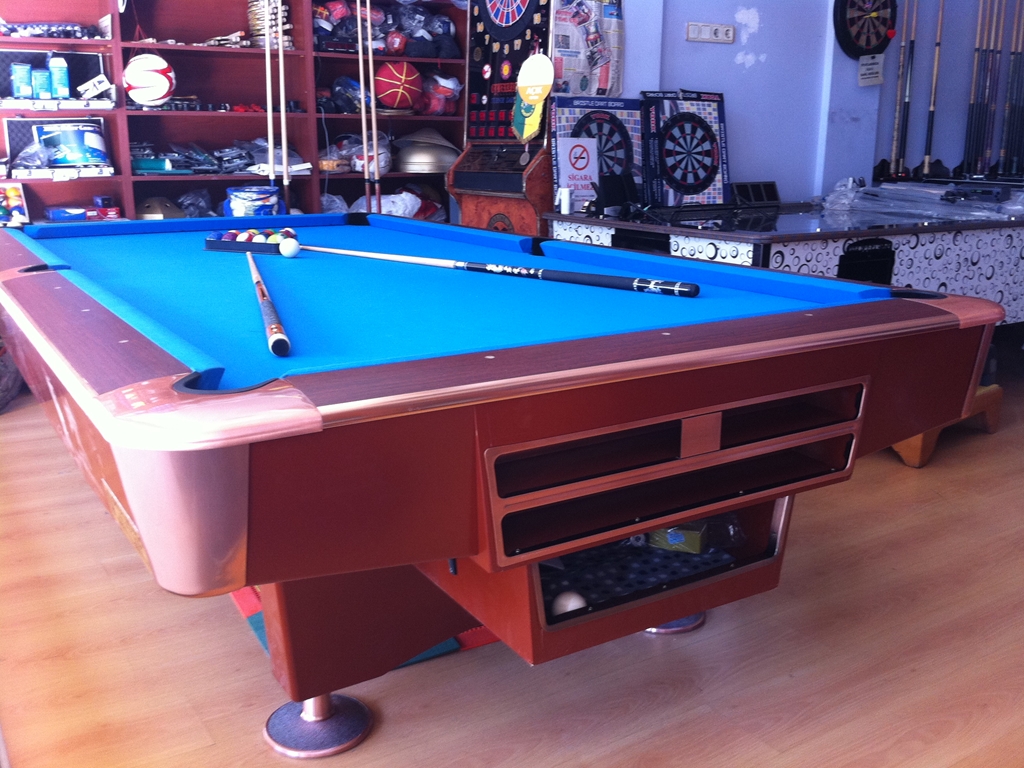 amerikan bilardo modern model laminnat 9 feet ithal