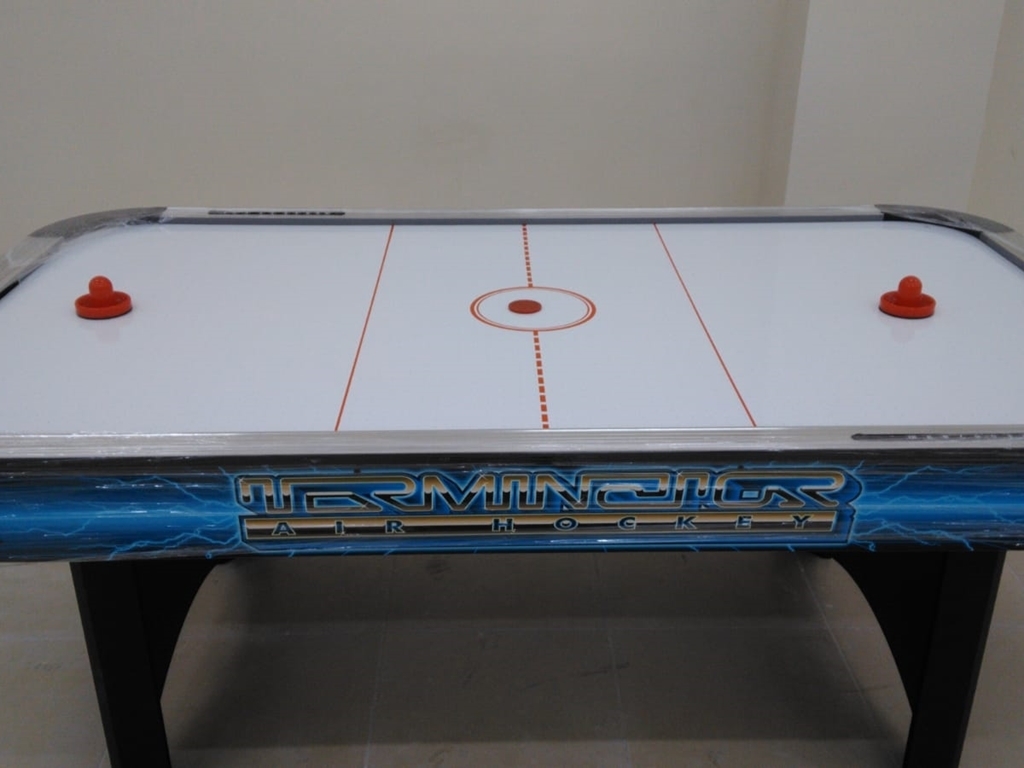 air hockey buz hokey havali oyun makinasi 2.el fiy